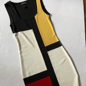 Lovely color block knit dress! Perfect for the office  and evening !